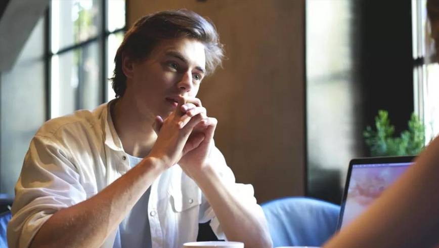 化解尬聊，提升社交影响力